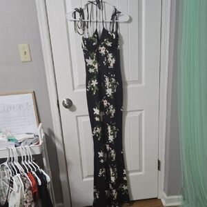 Black and White Spaghetti Strap Maxi Gown for Weddings